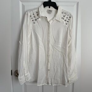 Ariat Classic White Button-Up Shirt